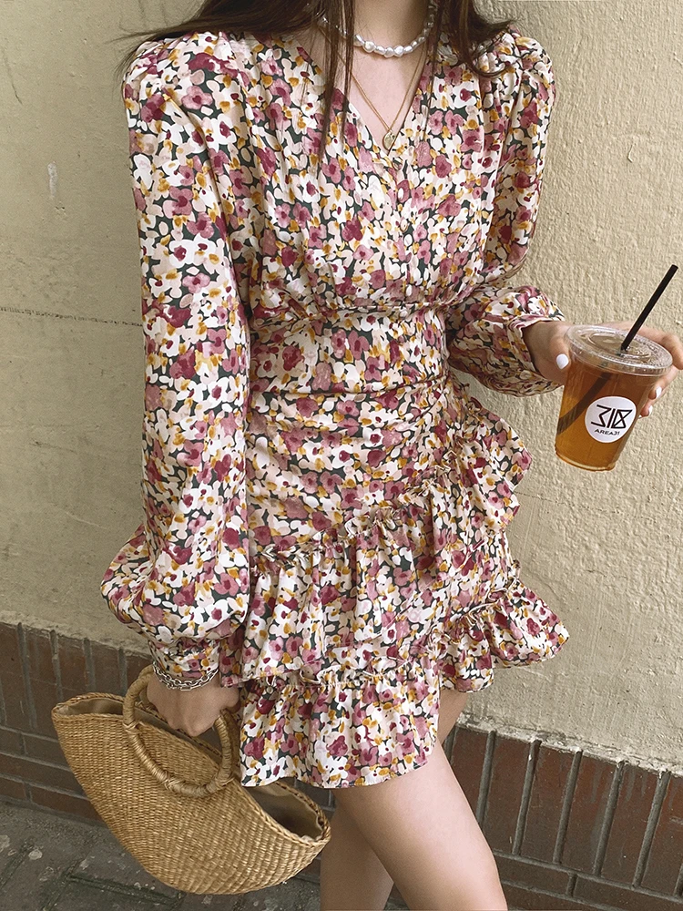 

QOERLIN Long Sleeves Floral Printed Dress Aesthetic Puff Sleeve High Waist Vintag V Neck Ruffles Mini Dresses Woman 2023 New