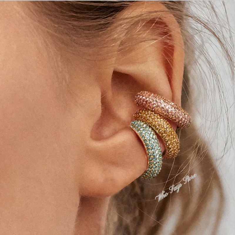 Женские серьги в виде кубика льда