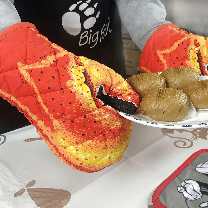 

2pcs Crab / Fish Shape Thickening Cotton Gloves Heatproof Mitten Kitchen Cooking Microwave Oven Mitt Insulated Non-slip Glove