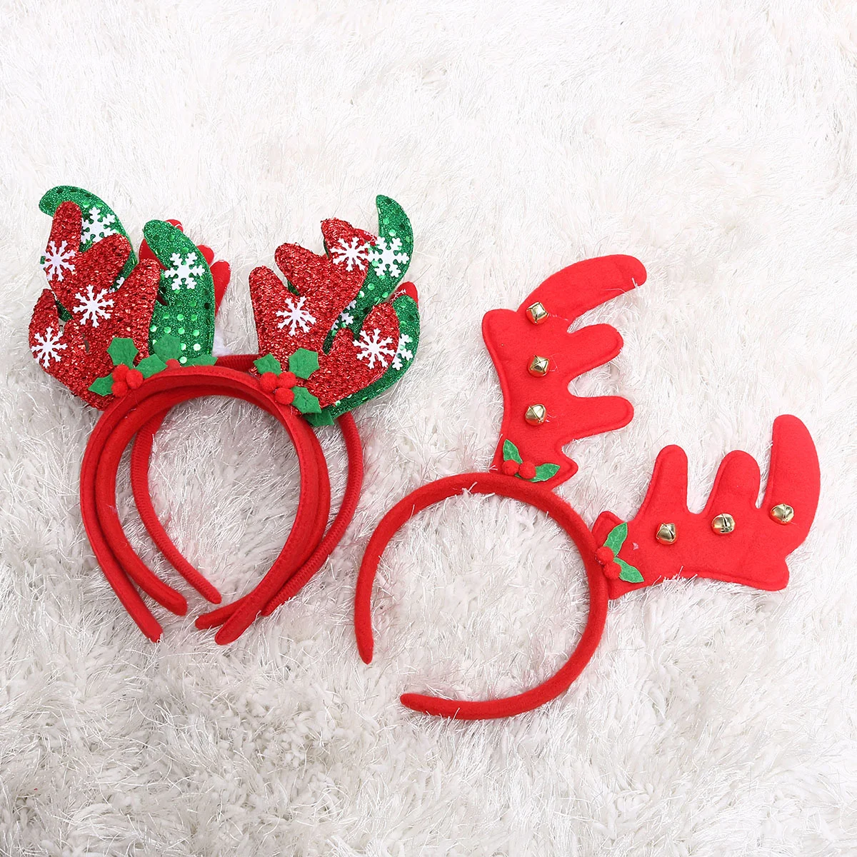

4Pcs Christmas Antler Headbands, Xmas Hair Bands with Snowflake Bells Decor Hair Accessories for