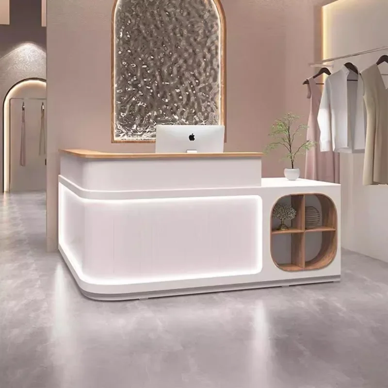 Красивый дисплей стойка регистрации премиум-класса классическое пространство