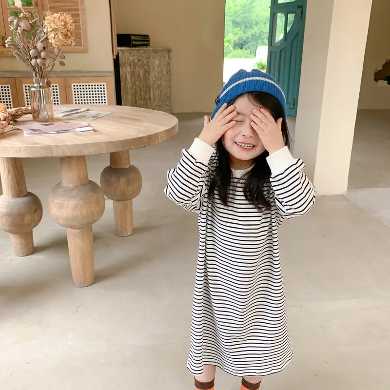 

Свитер осенний детский новый свитер в Корейском стиле в полоску для маленьких мальчиков и девочек детский хлопковый Повседневный свободны...