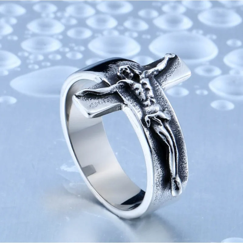 

New European and American Popular Retro Personality Figure Cross Men's Domineering Ring