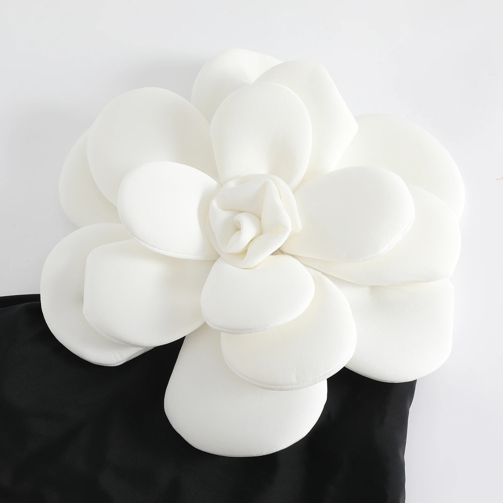 Women Swimsuit Simple Solid Color One-Piece with Cluster Decoration in Black/White on the Shoulders, Fashionable and Elegant Women Swimsuit Simple Solid Color One-Piece with Cluster Decoration in Black/White on the Shoulders, Fashionable and Elegant