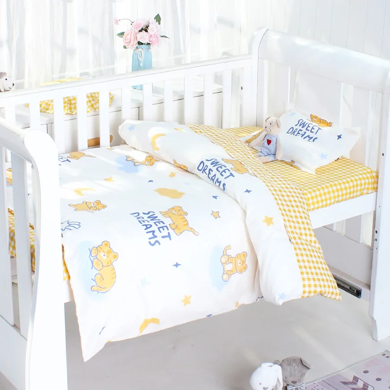 

3pcs/sets Boys Girls Cartoon Crib Bedding Set Include Pillow Qulit Bed Sheet Child Room Home Textile Custom Bed Clothes ZT117