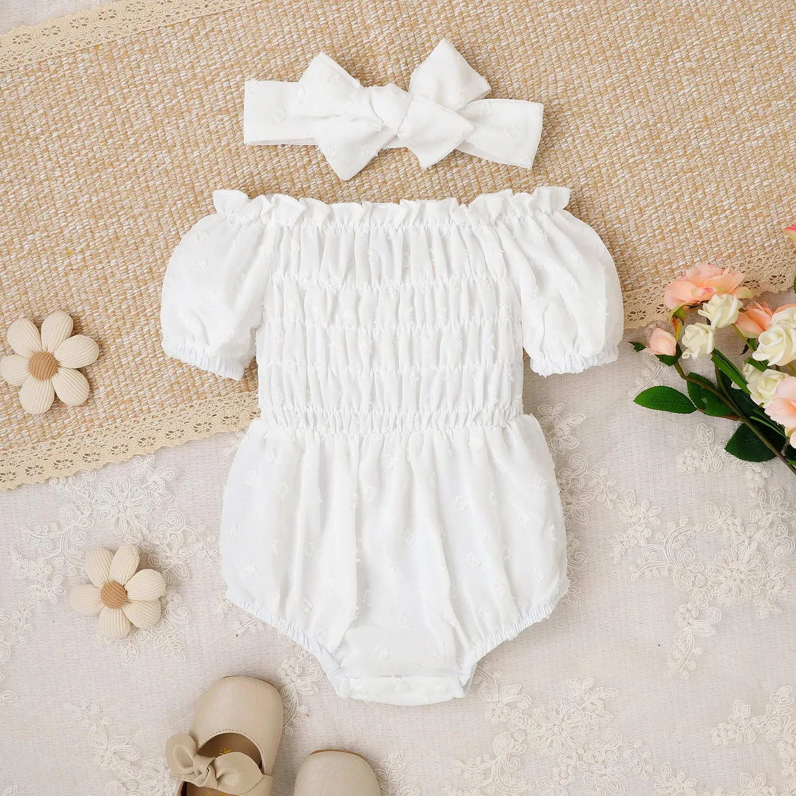 

Infant Girls Short Sleeve Solid Color Ruffle Lace Romper Newborn Bodysuits With Headbands Outfits Baby Girl Shirts