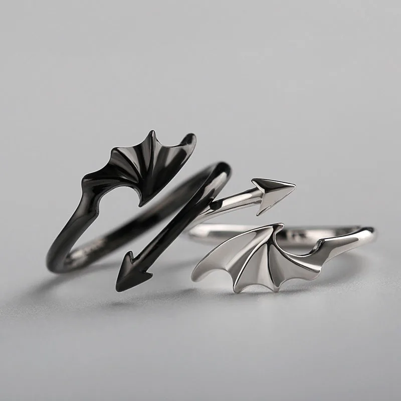 

2023 Hot Sale Creative Brass Rings Plain Geometric Angel Devil Wings Opening Rings For Couple Women Men Jewelry