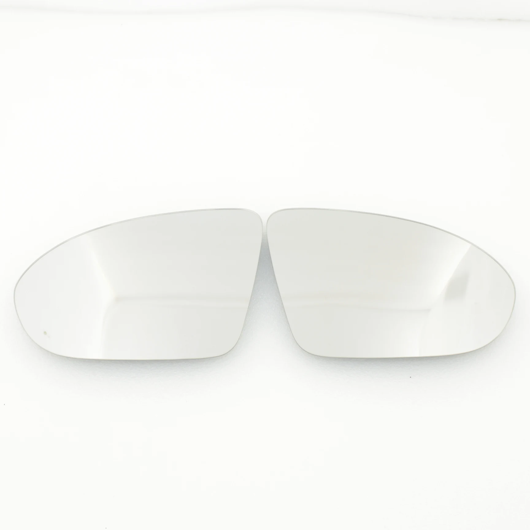 

Wing Mirror Glass For Vauxhall Astra K 2015-2020