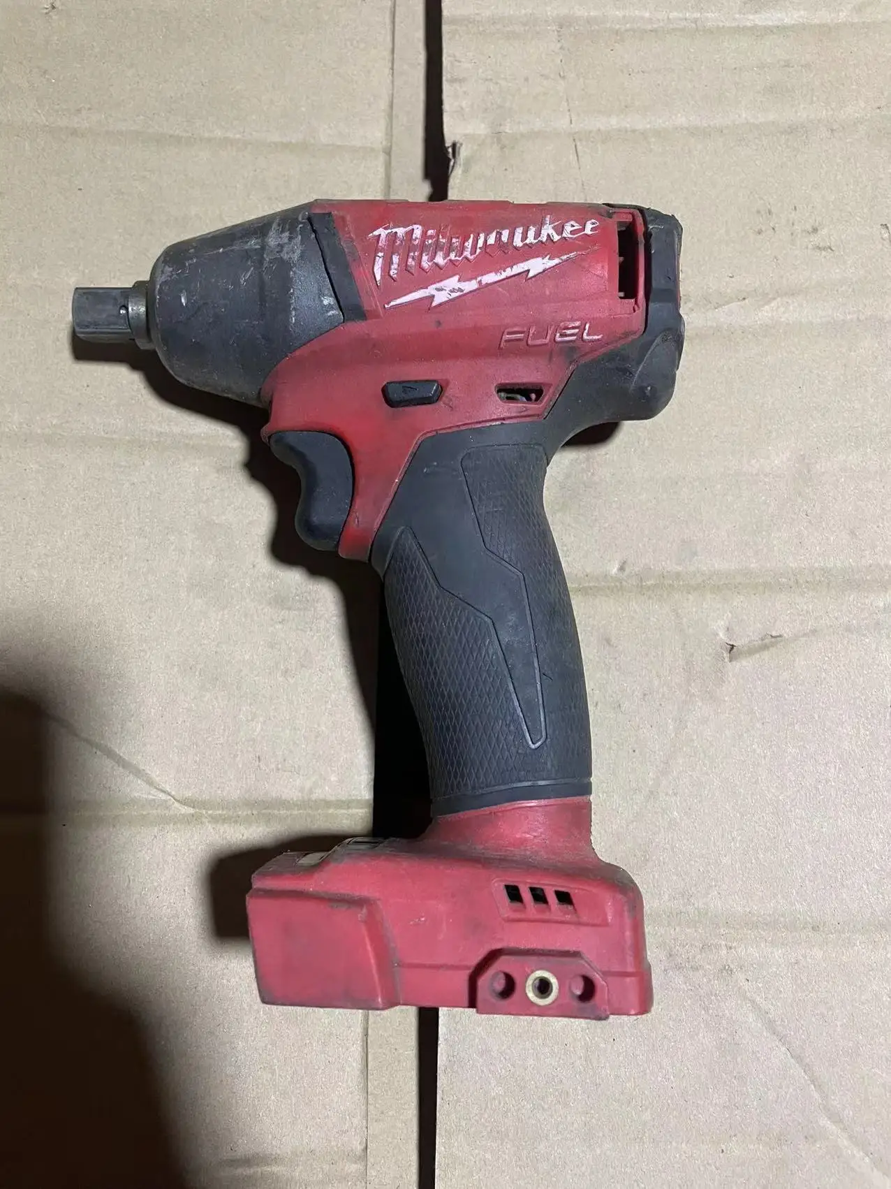 

Milwaukee 2754-20 M18 3/8" Square Ring Impact Wrench - Only one Tool，second hand