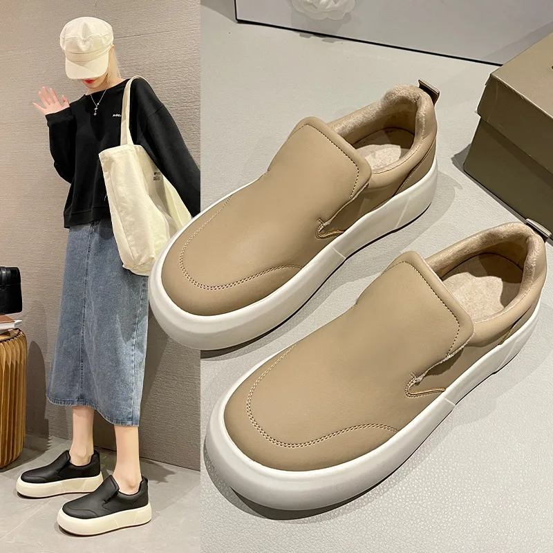 

Autumn New Simple Plus Velvet Warm Women's Shoes Thick Sole Increase Outdoor Leisure Comfortable Loafer Large Size Female Shoes