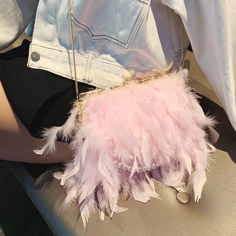 

2023 Luxury Chic Handbags Women Famous Brands Ostrich Feather Purses Handbags Women Bags Designer Chain Evening Party Clutch Bag