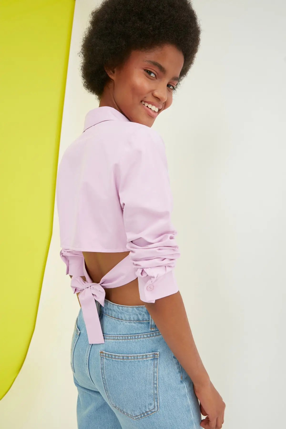 

Trendyol Basic Shirt TWOSS21GO0167