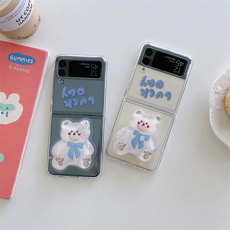 

Luck Day Cartoon Bear Phone Stand Case for Samsung Galaxy Z Flip 3 5G Hard PC Back Cover for ZFlip3 Cases Protective Shell
