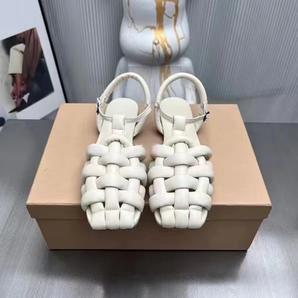 

Ollymurs summer new leather vintage sandals versatile fashion ladies comfortable sandals