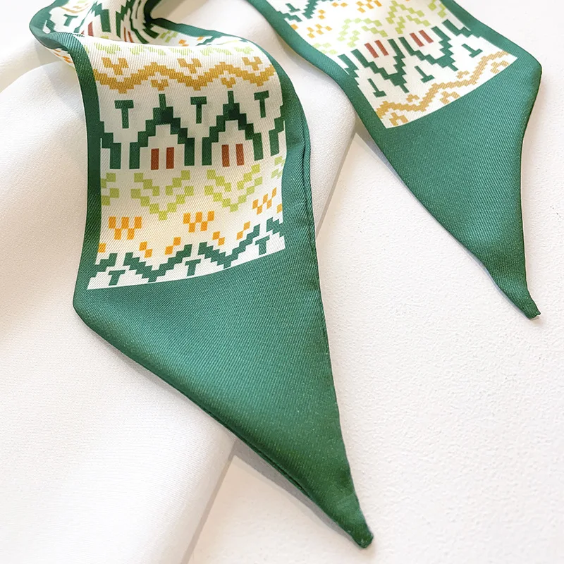 Маленький шелковый шарф зеленого цвета женская тонкая узкая лента для волос на