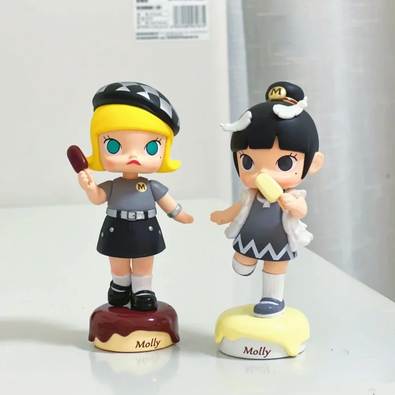 

POP MART Molly Ice Cream Summer Collaboration Action Figure Vanilla Chocolate Girl Doll Original Designer Toy Limited Edition