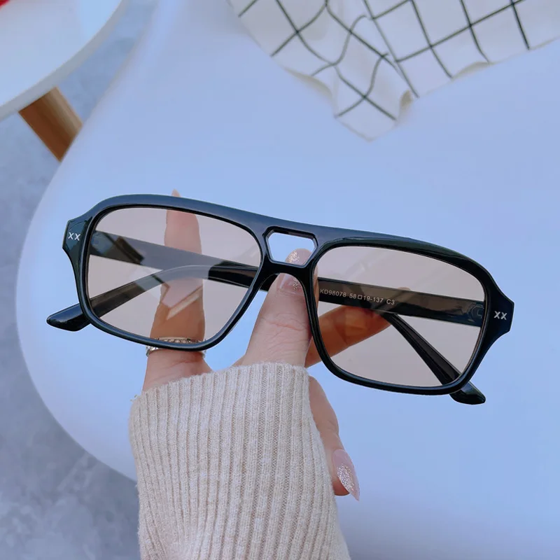 

Очки солнцезащитные женские квадратные с двойной перемычкой, винтажные брендовые модные зеркальные солнечные очки в ретро стиле, маленька...