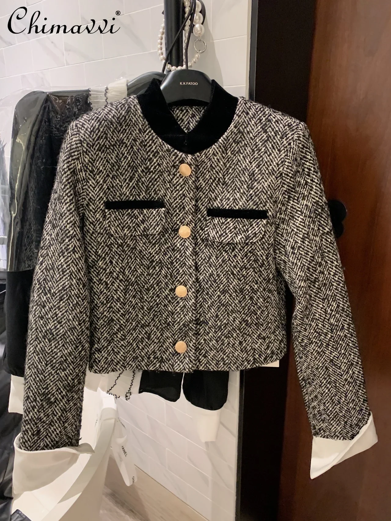 

Женское пальто с бархатной прострочкой, Новинка осени 2023, модные твидовые пальто с длинным рукавом и золотой пряжкой, офисные женские куртки