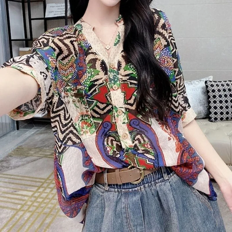 

Elegant Vintage Printed Single-breasted Shirt for Female Korean Fashion Diamonds Spliced Casual Blouse Women's Clothing Summer
