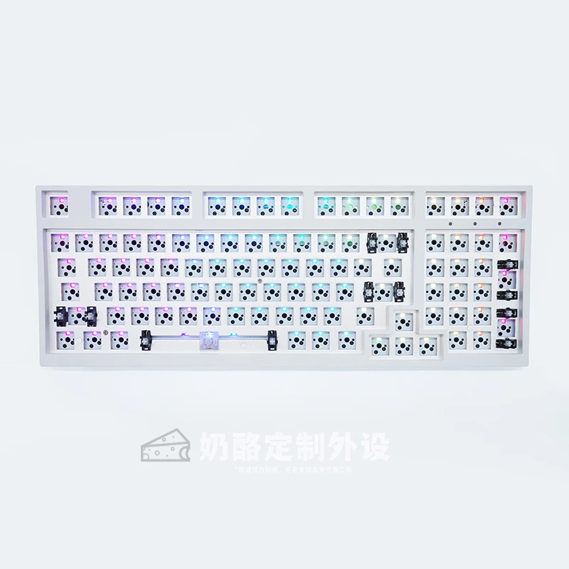 Набор беспроводной клавиатуры SK98 с трехрежимным переключателем RGB музыкальный