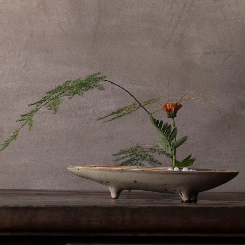 

Japanese Style Ceramic Flower Vase Classic Ship Type Flower Arrangement Containers Flower Pot Vintage Tabletop Plants Pot Plates