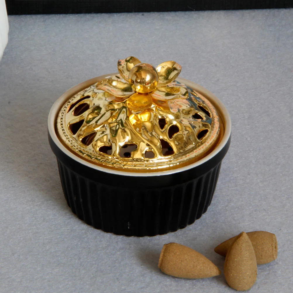 

Retro Desktop Ceramic Aromatherapy Burner Delicate Shape Censer Ornament Ceramic Censer Decor