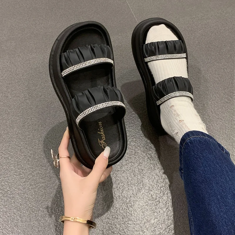 

2023 Hot Sale Shoes for Women Basic Women's Slippers Summer Beach Slippers Ladies Solid Color Shoes Ladies Platform Slippers