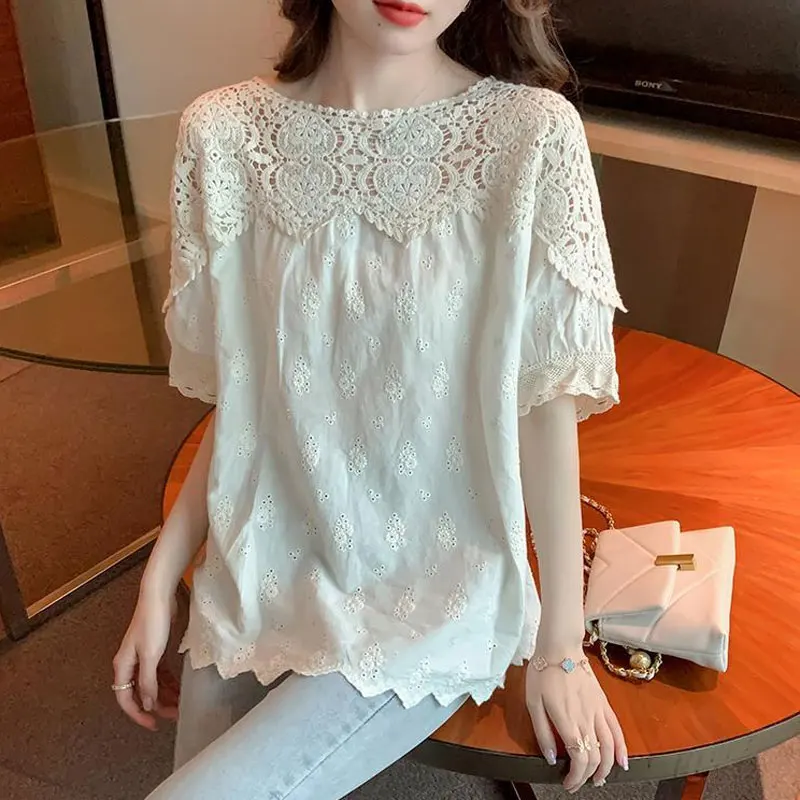 

Summer Vintage Lace Hollow Out Patchwork Shirt Women's Clothing Solid Color All-match Stylish O-Neck Loose Short Sleeve Blouse