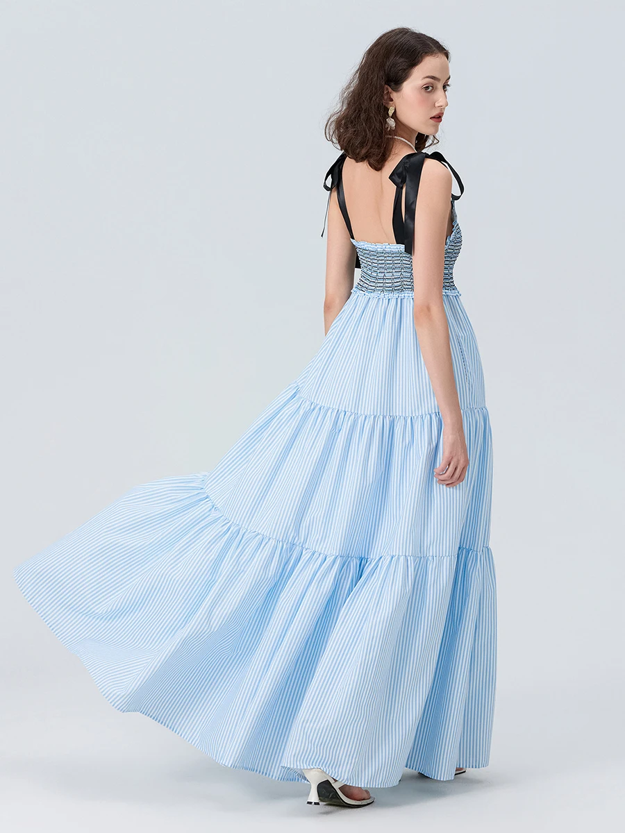 Платье женское летнее трапециевидное в полоску без рукавов с принтом