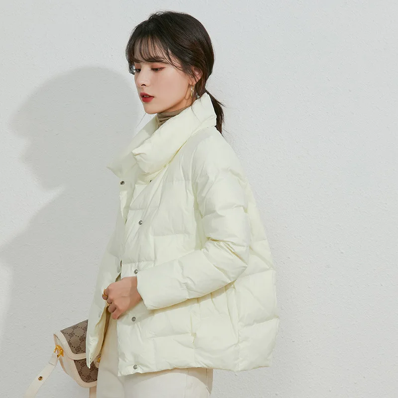 Autumn and Winter Korean style down jacket women's short white duck down warm winter coat loose simple bread jacket