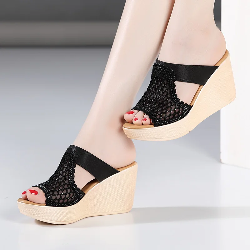 

Small Size 32-43 Rhinestone Cutout Platform Wedges Shoes Women Slippers 2023 Summer High Heels Slides for Office Model Beach