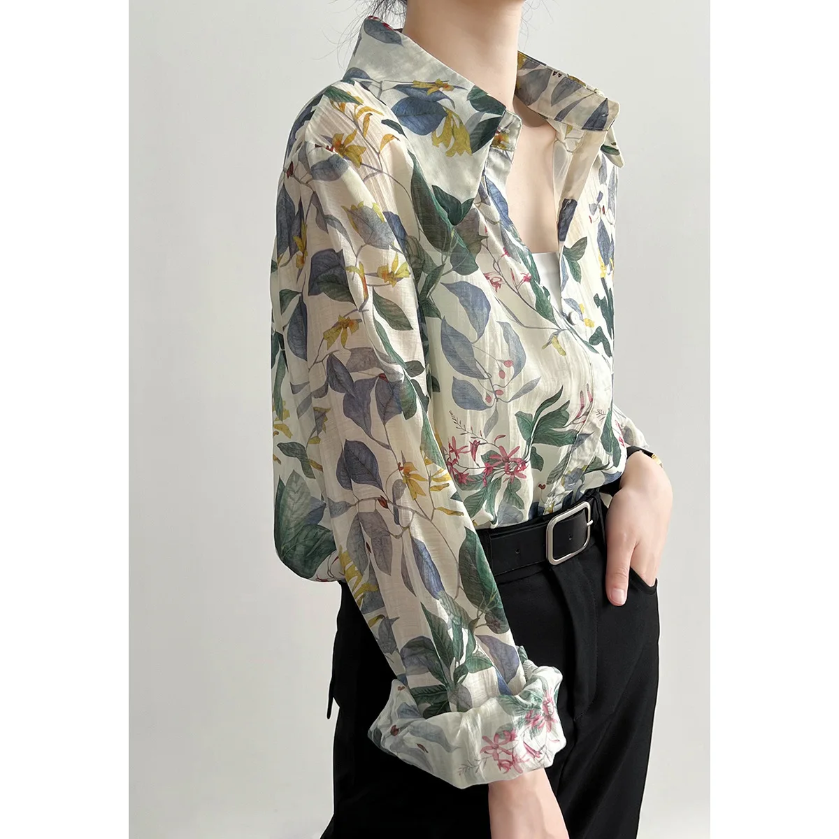 

Hong Kong Style Retro Long-sleeved Shirt Women 2023 Spring and Summer Lapel Elegant Loose Top Breathable Printed Shirt