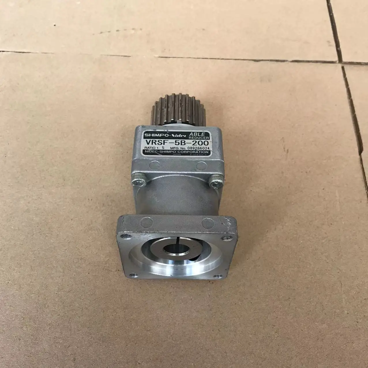 

Фонарь, состояние б/у 85% новое, хорошо работает с 3-месячной гарантией