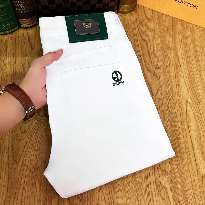 Джинсовые брюки мужские простые универсальные модные штаны с тиснением в виде