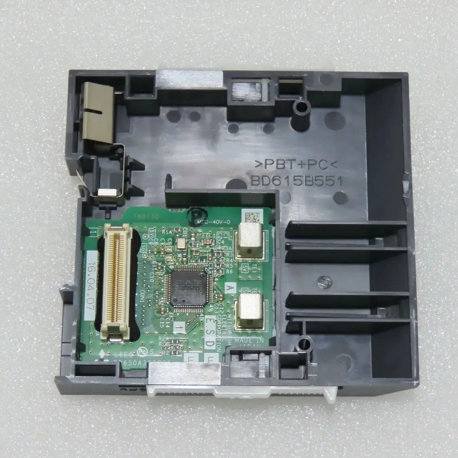 Б/у товар на складе готов к отправке.