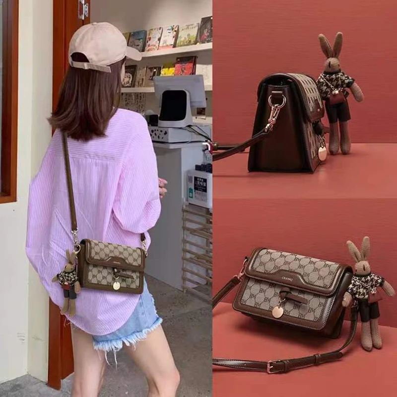 

New trend French retro small square bag simple and generous shoulder messenger bag all-match high-quality texture women's bag