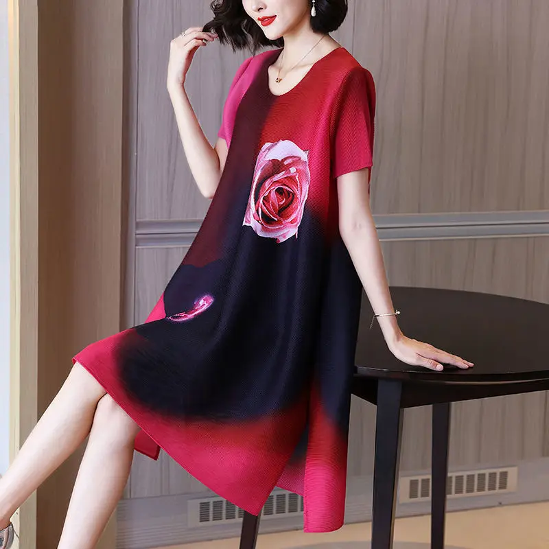 

Summer short-sleeved high-end mother skirt temperament expensive wife a wide lady fashion pleated print loose thin dress