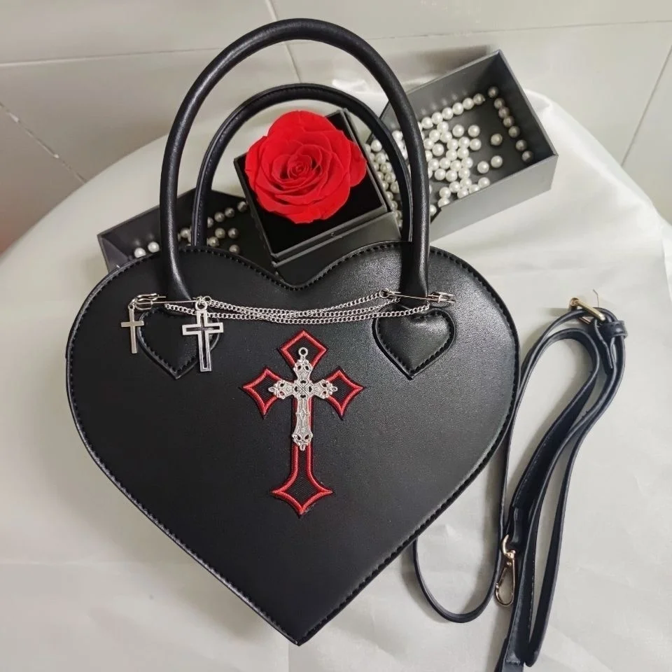 

Gothic Style Women's Love Heart Purse Handbags Y2k Hot Girls Punk Shoulder Bag Metal Decoration Female Black Cool Messenger Bags