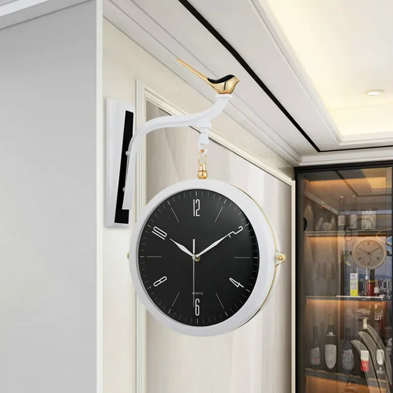 Большие креативные настенные часы в скандинавском стиле двусторонние