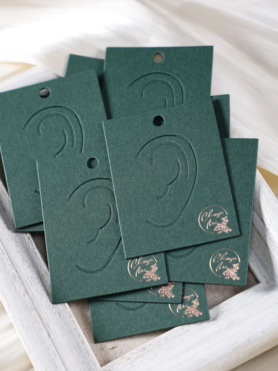 Новинка Лидер продаж темно-зеленые картонные золотые серьги-Клипсы из фольги