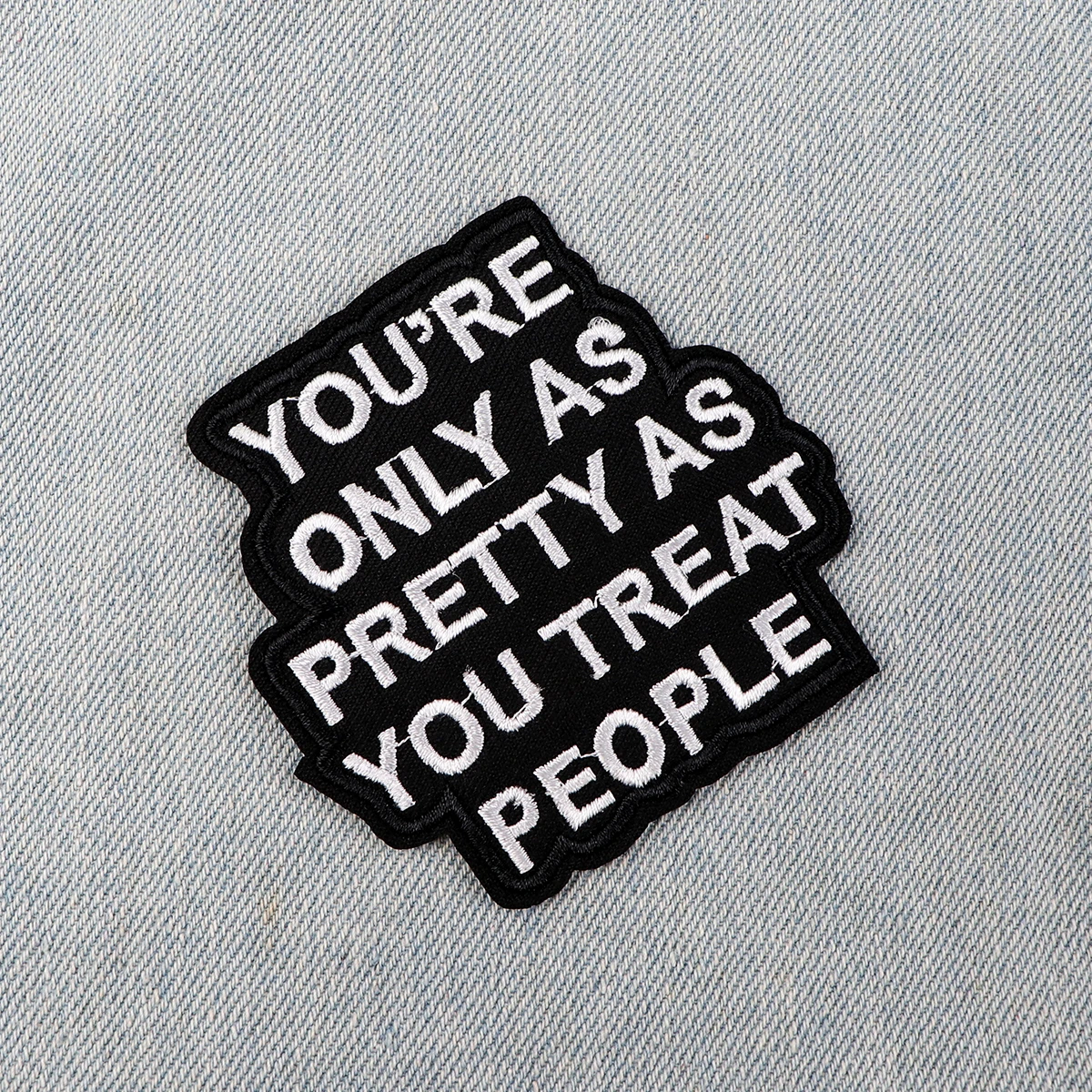 Патчи с маленькой маргариткой патчи вышивкой утюгом для одежды термоклейкие на