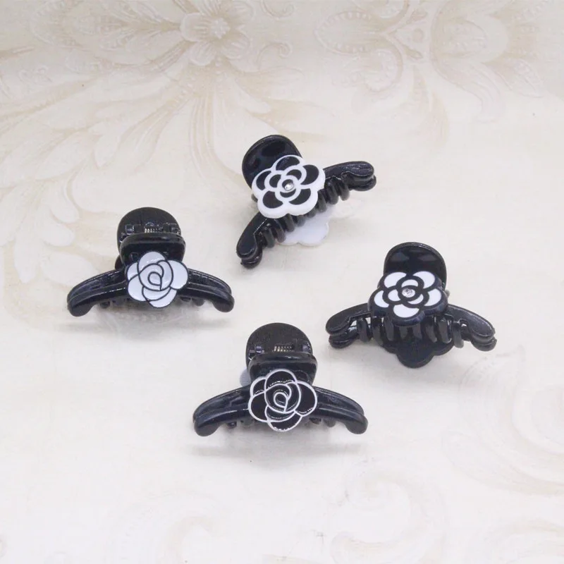

Korean Acrylic Camellia Hairpin Hair Crab Claw Clips Aesthetic Jewelry For Women Girl Barrettes Headwear Styling Accessories