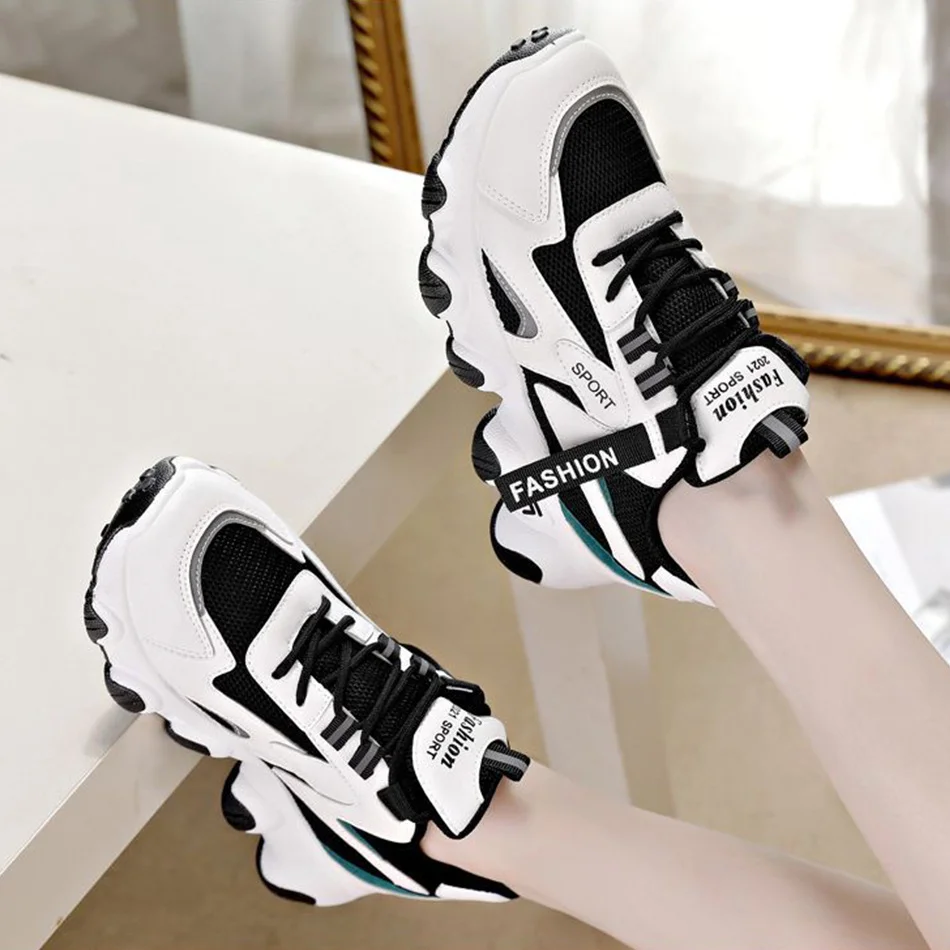 Trendy Men's Sports Shoes Lightweight Sports Shoes New Men's Tennis Shoes Outdoor Sports Casual Shoes Comfortable Men's Shoes