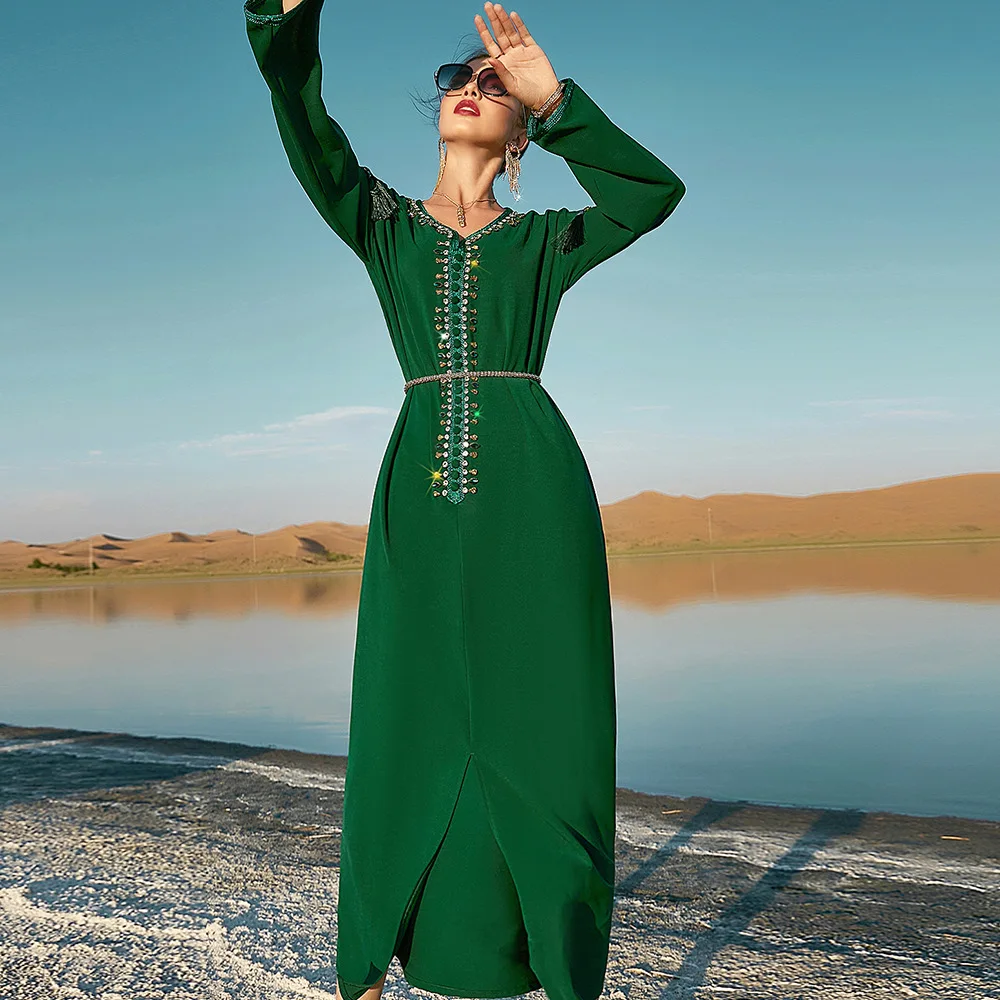 

Hand Stitched Fringed Green Robe Dubai Turkey Muslim Fashion Hijab Dress Sets Islam Clothing
