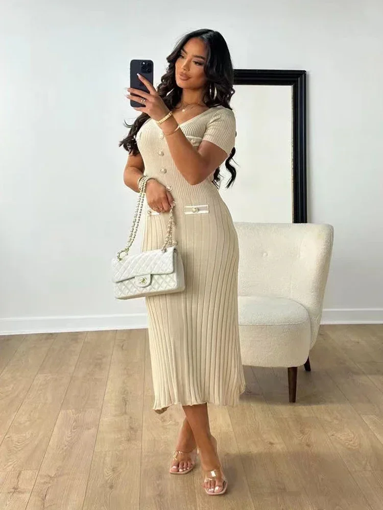 Офисное женское элегантное вязаное длинное платье летнее однобортное