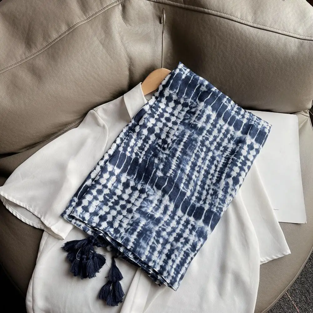 Рисунок 5 - Теплый женский шарф с разноцветным этническим принтом