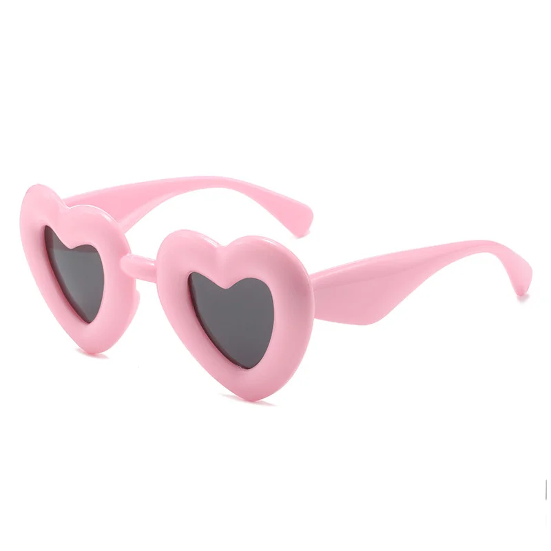 

2023 New Y2k Personality Exquisite Light Luxury Peach Heart Oversized Love Sunglasses Frameless Conjoined Dazzling Eyewear