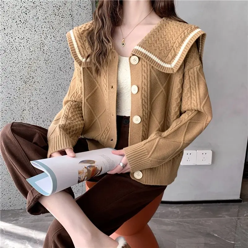 Вязаный кардиган с отложным воротником верхняя одежда однобортный свитер