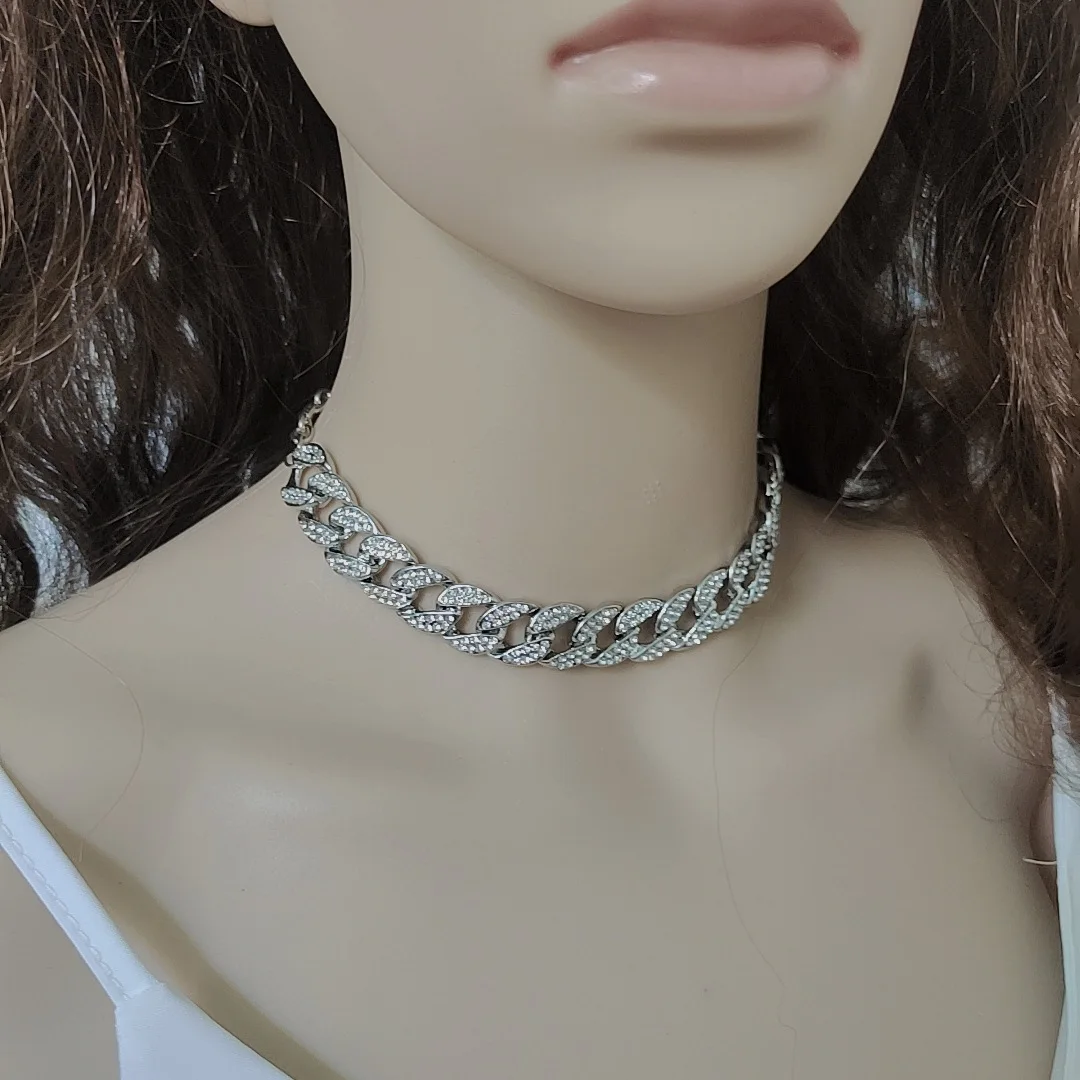 

Ins Diamond-studded Explosive Hip-hop Necklace Street Exaggerated Retro Show Thin Collarbone Cuban Personality Clavicle Chain