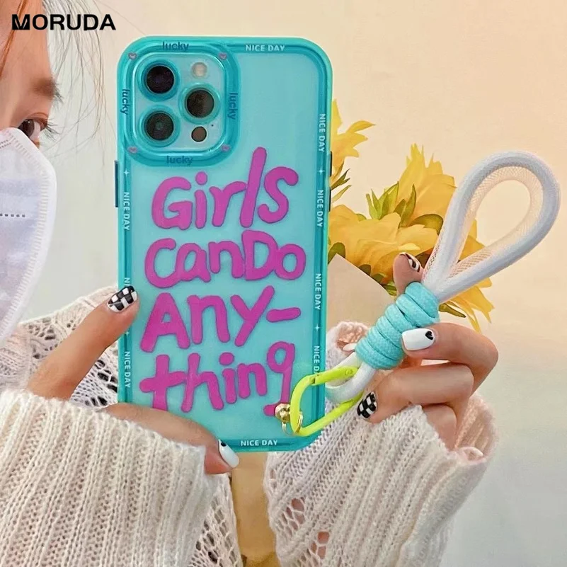 

Чехол для телефона с флуоресцентными буквами для iPhone 13 Pro Max 11 12 14 Pro Xs Max Xr X 7 8 Plus, мягкий чехол из ТПУ с ремешком на руку и короткой веревкой